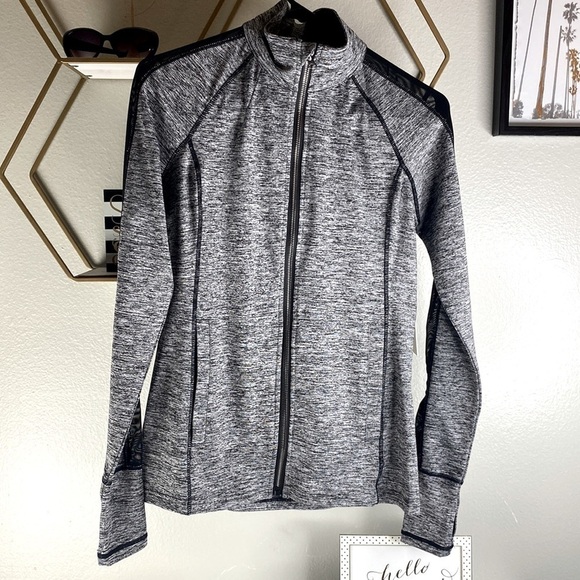 MONO B Athleisure Workout Jacket in Gray and Black SZ SMALL - Picture 9 of 13